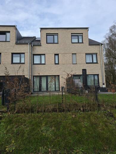 Reihenmittelhaus zur Miete 2.150 € 5 Zimmer 129,1 m² 126,2 m² Grundstück frei ab 01.07.2025 Bredenbekstieg 7 D Wohldorf - Ohlstedt Hamburg 22397