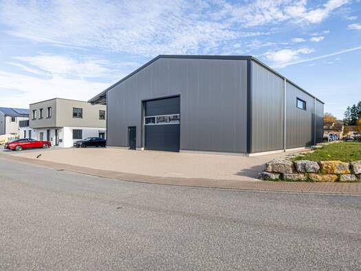 Lagerhalle zur Miete - Erstbezug 3.600 € Gondelsheim 75053