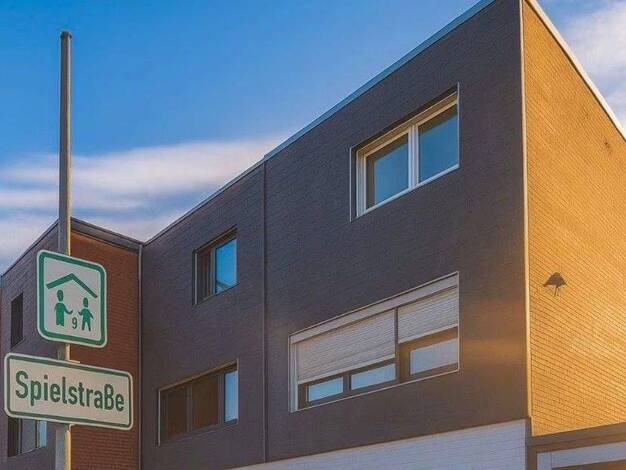 Reihenendhaus zur Miete 1.290 € 5 Zimmer 133 m² 310 m² Grundstück Schillerstraße 16 Hochneukirch Jüchen 41363