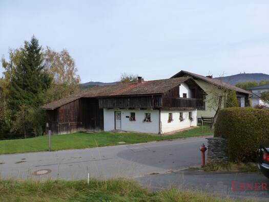 Bauernhaus zum Kauf provisionsfrei 95.000 € 100 m² 2.500 m² Grundstück Grafenwiesen Grafenwiesen 93479