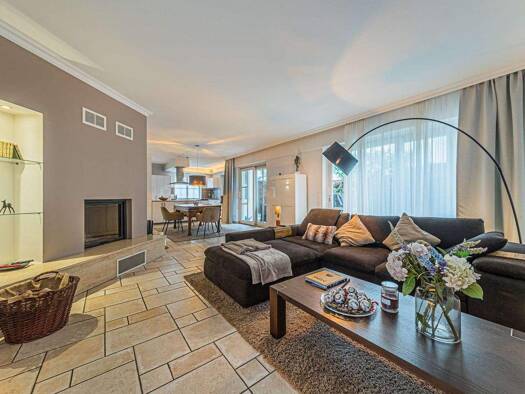 Wohnung zur Miete Wohnen auf Zeit 3.030 € 3,5 Zimmer 125 m² frei ab 01.03.2026 Neu-Isenburg 63263