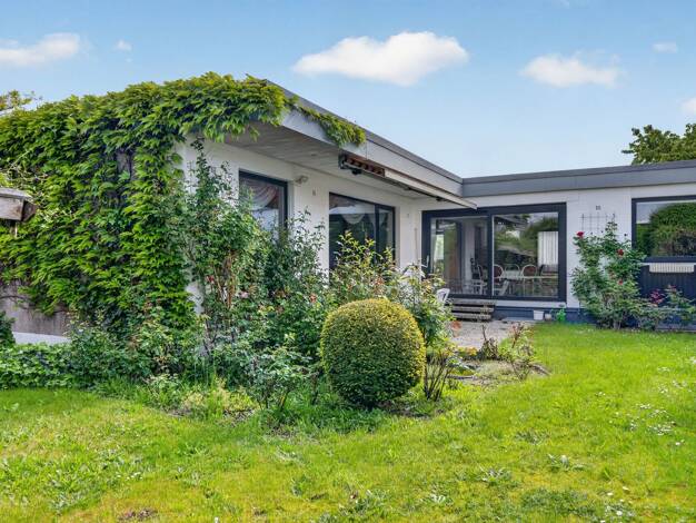 Bungalow zum Kauf 350.000 € 4 Zimmer 127 m² 350 m² Grundstück Kanzlerfeld Braunschweig 38116