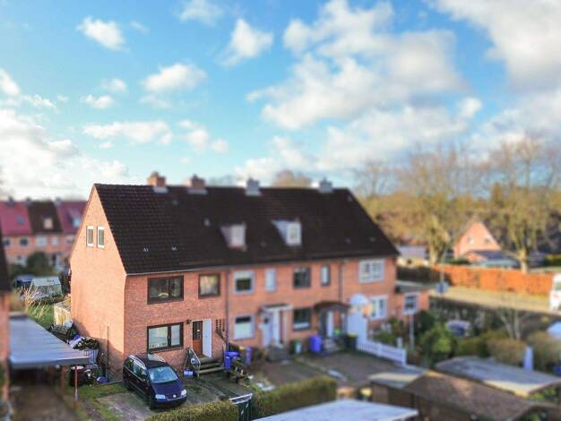 Reihenendhaus zum Kauf als Kapitalanlage geeignet 150.000 € 4,5 Zimmer 485 m² Grundstück Gartenstadt Neumünster 24537