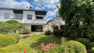 Haus zum Kauf 630.000 € 4 Zimmer 143 m² 230 m² Grundstück Böblingen Böblingen 71032