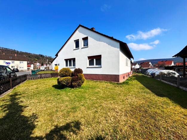 Einfamilienhaus zum Kauf 299.000 € 7 Zimmer 143,3 m² 659 m² Grundstück Großheubach 63920