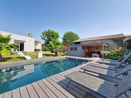 Haus zum Kauf 365.000 € 163 m² 1.310 m² Grundstück Nord Ouest Saint-André-de-Cubzac 33240