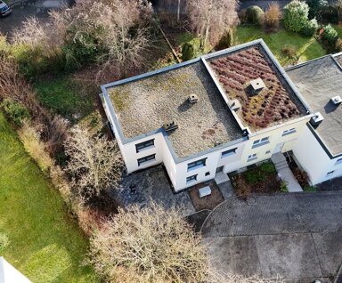 Doppelhaushälfte zum Kauf 950.000 € 6 Zimmer 166 m² 484,8 m² Grundstück Schau-Ins-Land Wiesbaden 65189