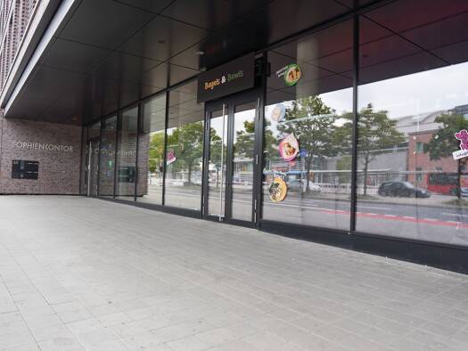 Laden zur Miete provisionsfrei 4.520 € 113 m² Verkaufsfläche Vorstadt Kiel 24103