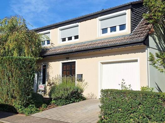 Einfamilienhaus zum Kauf 259.000 € 5 Zimmer 106 m² 438 m² Grundstück Illingen 66557