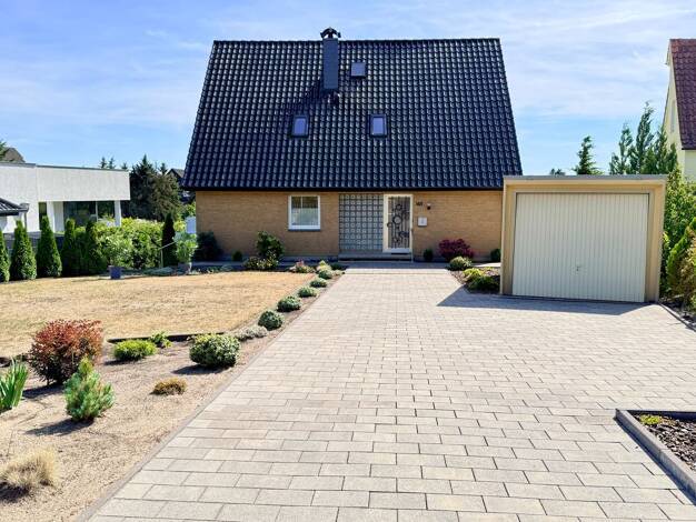 Mehrfamilienhaus zum Kauf 475.000 € 6 Zimmer 140 m² 984 m² Grundstück Quelle Brackwede 33649