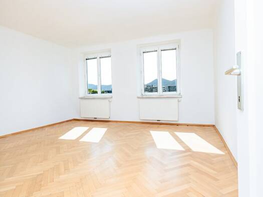 Wohnung zum Kauf 165.000 € 3 Zimmer 3. Geschoss Bahnhofgürtel 57b Lend Graz 8020