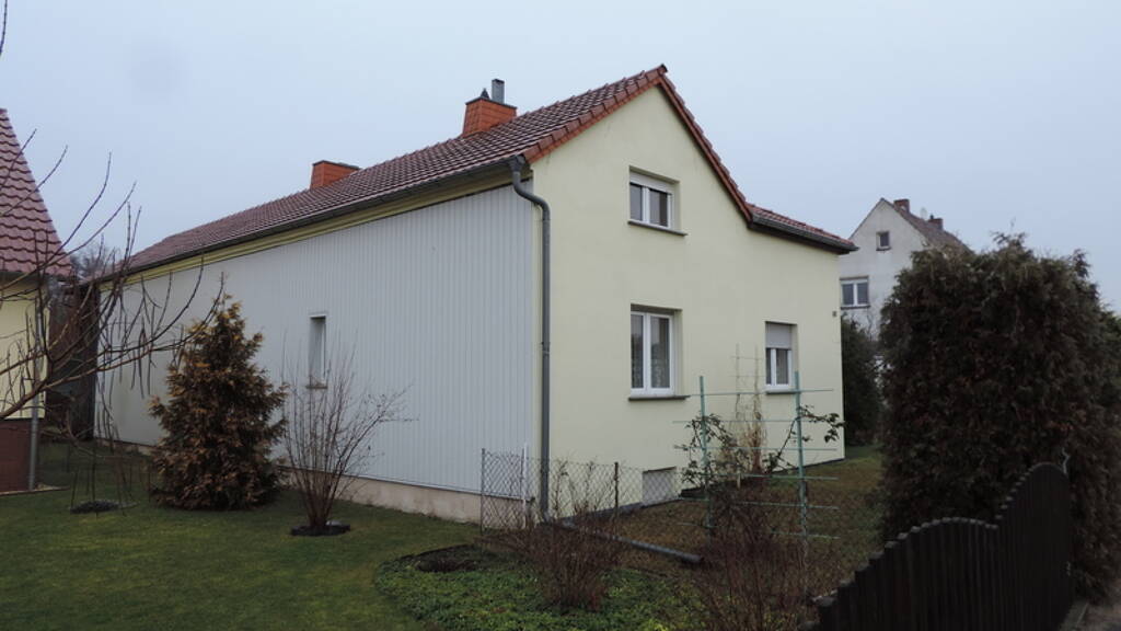 Haus zum Kauf 209.999 € 3 Zimmer 125 m² 629 m² Grundstück frei ab sofort Schönhöhe Tauer 03185