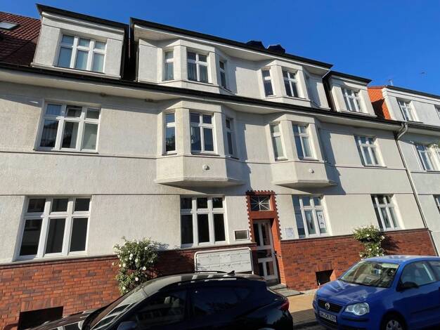 Wohnung zur Miete 820 € 3 Zimmer 81,6 m² frei ab 01.12.2026 Schelfstadt Schwerin 19055
