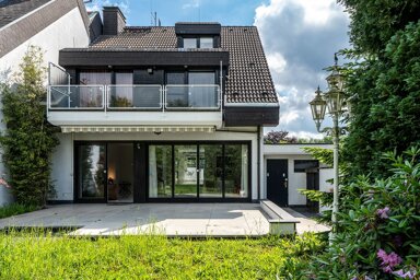 Einfamilienhaus zum Kauf 980.000 € 7 Zimmer 248 m² 725 m² Grundstück frei ab sofort Haarzopf Essen 45149