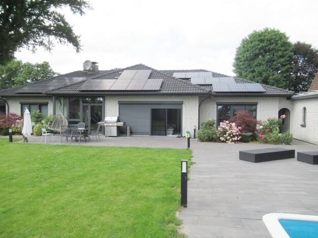 Einfamilienhaus zum Kauf 769.000 € 4 Zimmer 279 m² 1.458 m² Grundstück Moordeich Stuhr 28816