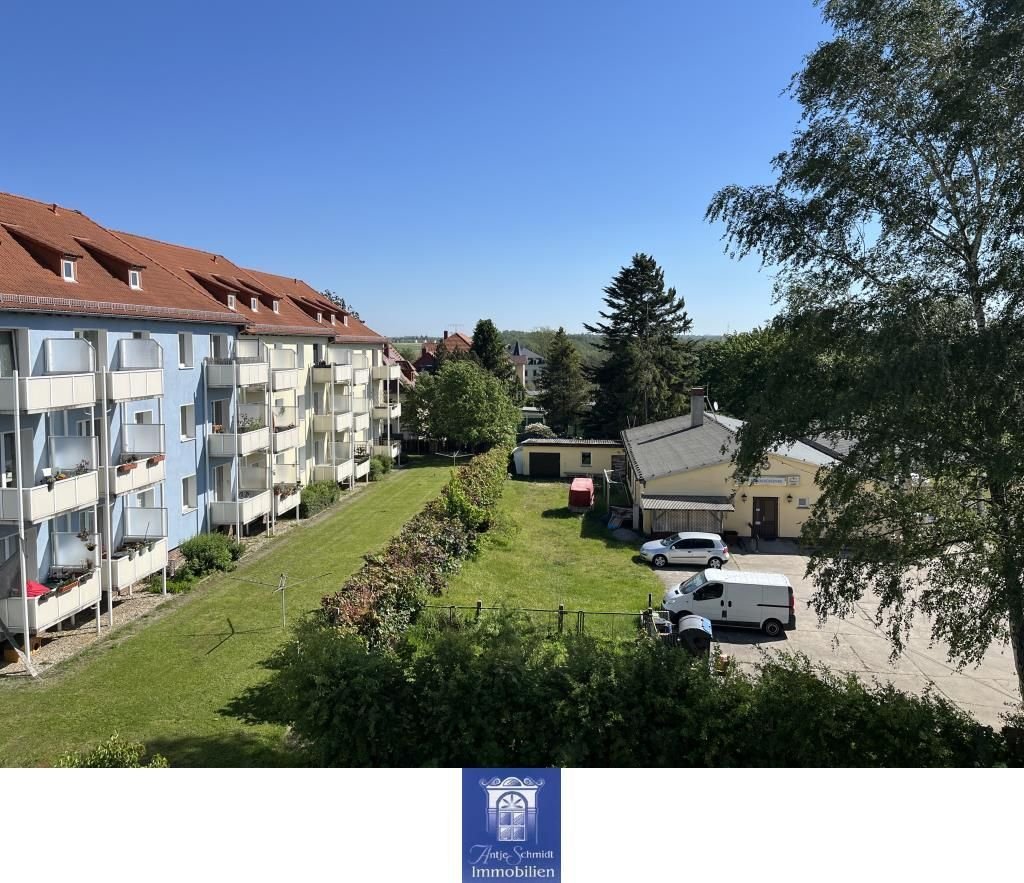 Wohnung zur Miete 490 € 3 Zimmer 63 m²<br/>Wohnfläche 01.04.2025<br/>Verfügbarkeit Radeberg Radeberg 01454