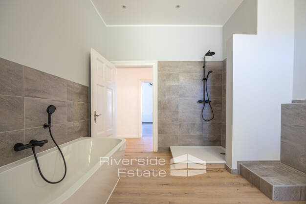 Wohnung zur Miete 1.200 € 3 Zimmer 96,5 m² 1. Geschoss Innenstadt Hameln 31785