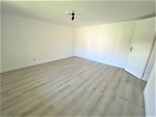 Wohnung zum Kauf 324.000 € 4,5 Zimmer 141,6 m² 1. Geschoss Neustadt Titisee-Neustadt 79822