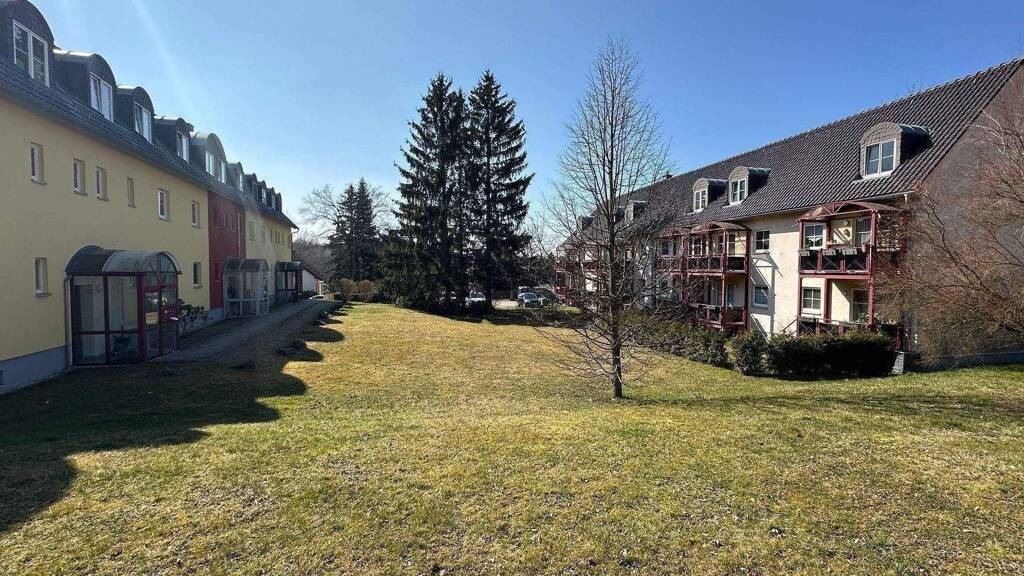 Wohnung zum Kauf 56.000 € 2 Zimmer 41 m² Bernsdorf Chemnitz 09125