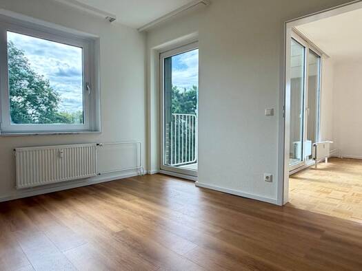 Wohnung zur Miete 668 € 2 Zimmer 52 m² 3. Geschoss Alte Elbgaustraße 3 Eidelstedt Eimsbüttel 22523