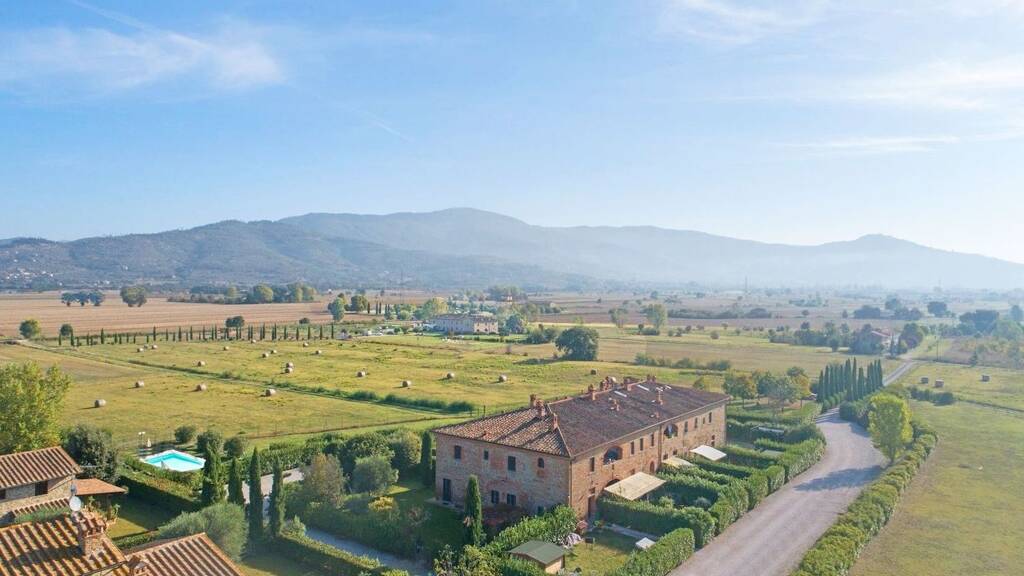 Wohnung zum Kauf 350.000 € 5 Zimmer 110 m² Panoramablick Cortona 52044