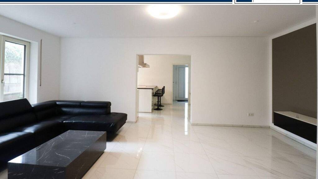 Wohnung zum Kauf 179.000 € 2 Zimmer 75 m² Burgoberbach 91595