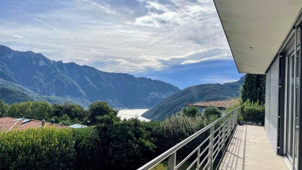 Haus zum Kauf 3.850.000 € 7 Zimmer 540 m² 1.977 m² Grundstück frei ab sofort Lugano