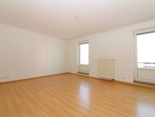 Wohnung zur Miete 850 € 4 Zimmer 100 m² 5. Geschoss Süd Ludwigshafen am Rhein 67061