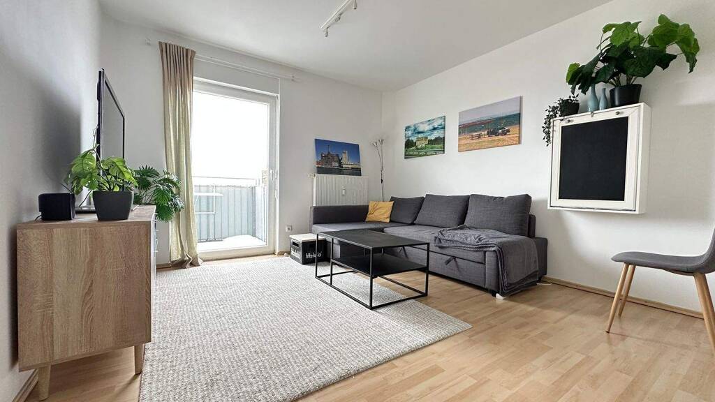 Wohnung zum Kauf 152.000 € 2 Zimmer 43,6 m² Bahnhofstraße 33 Obertraubling 93083