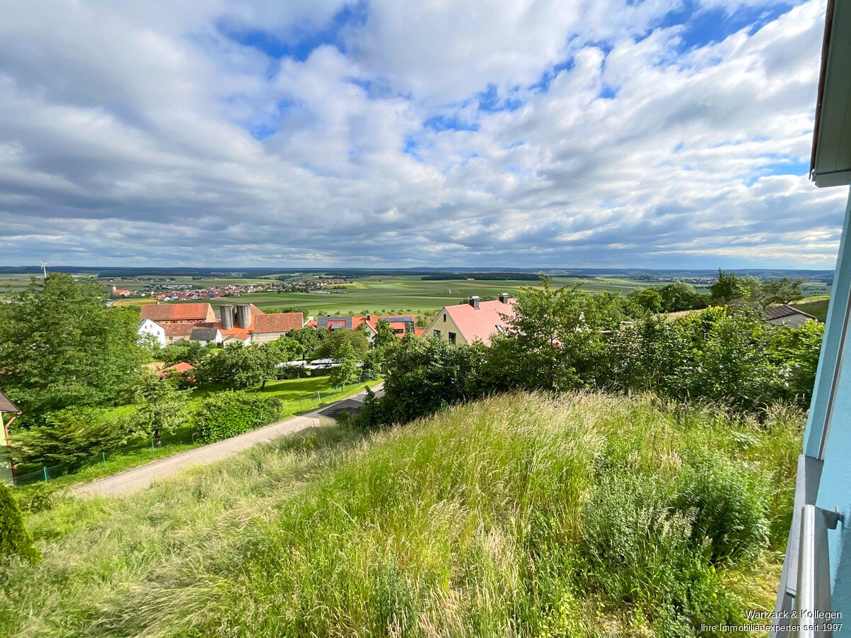 Einfamilienhaus zum Kauf 295.000 € 2 Zimmer 65 m²<br/>Wohnfläche 992 m²<br/>Grundstück Spielberg Gnotzheim / Spielberg 91728