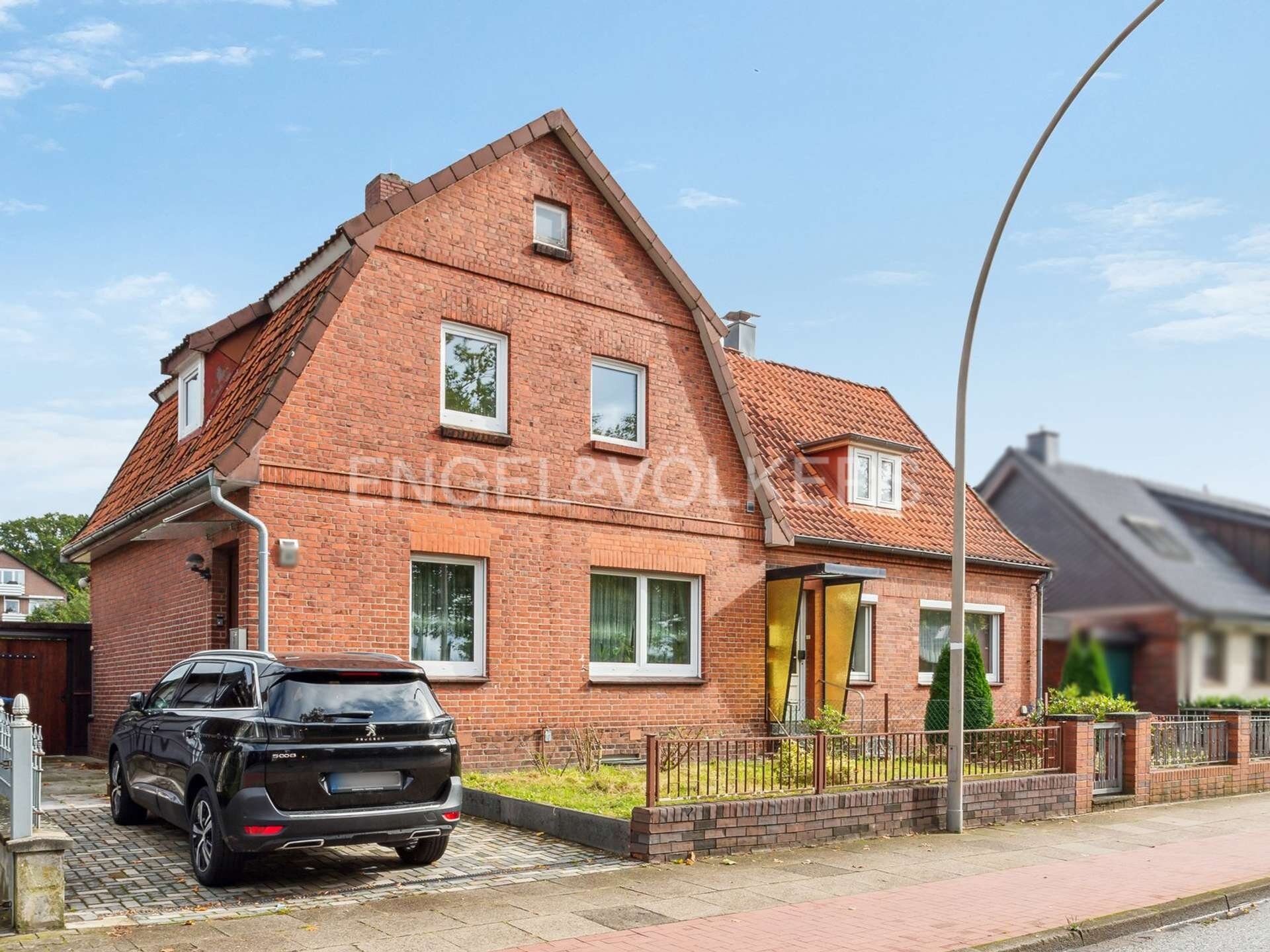 Doppelhaushälfte zum Kauf 385.000 € 5 Zimmer 122 m²<br/>Wohnfläche 755 m²<br/>Grundstück Düneberg - Nord, Bez. 6 Geesthacht 21502