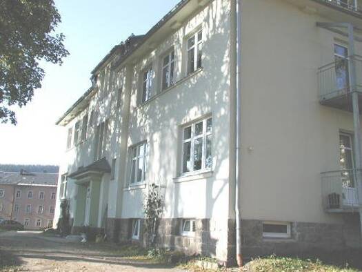 Wohnung zum Kauf provisionsfrei als Kapitalanlage geeignet 45.000 € 3 Zimmer 80,5 m² Amtsberg 8b Klingenthal 08248