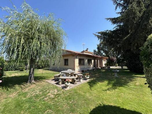 Chalet zum Kauf 237.000 € 3 Zimmer 163 m² 822 m² Grundstück Villadangos del Páramo 24392