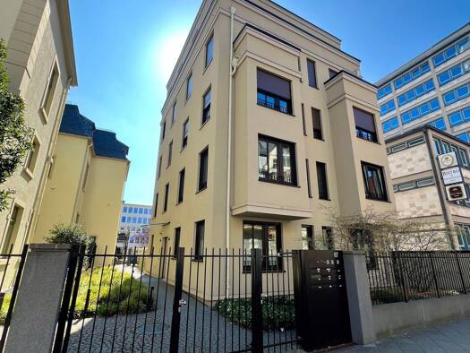 Wohnung zur Miete 1.224 € 2 Zimmer 48,8 m² 3 Geschosse frei ab 15.10.2026 Bahnhofsviertel Frankfurt am Main 60329