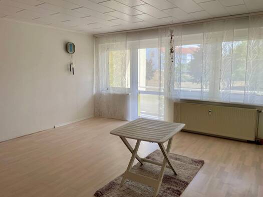 Wohnung zum Kauf 88.000 € 3 Zimmer 69 m² Weida Riesa 01587