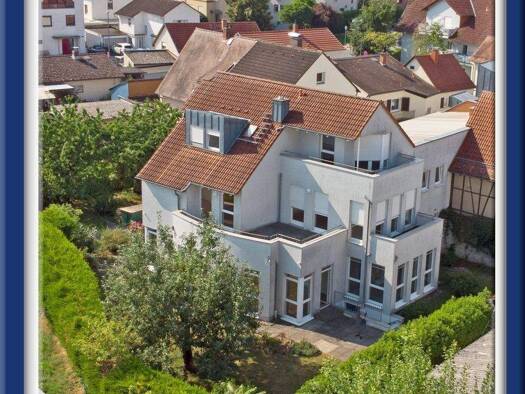 Haus zum Kauf 1.249.000 € 9 Zimmer 345 m² 726 m² Grundstück Bommersheim Oberursel 61440