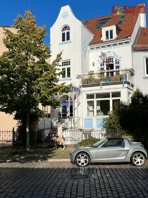 Mehrfamilienhaus zum Kauf 499.000 € 9 Zimmer 255 m²<br/>Wohnfläche 178 m²<br/>Grundstück Westend Bremen 28217