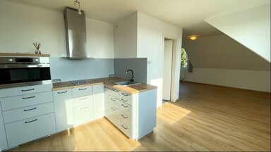 Wohnung zur Miete 460 € 1 Zimmer 47 m² Hohenbusch-Markt 1 Weixdorf Dresden 01108