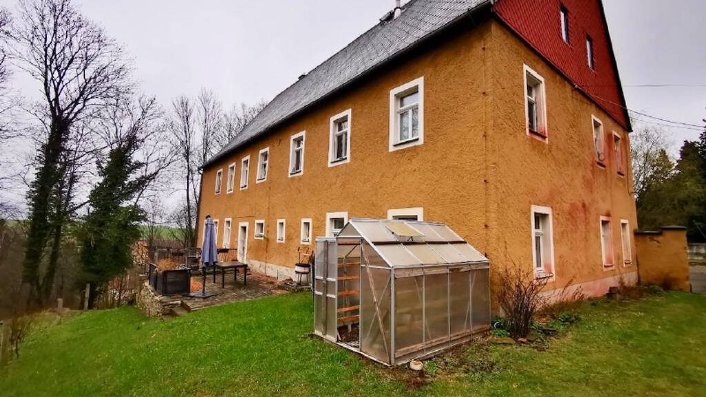 Mehrfamilienhaus zum Kauf 400.000 € 12 Zimmer 460 m² 18.774 m² Grundstück Krummenhennersdorf Halsbrücke 09633