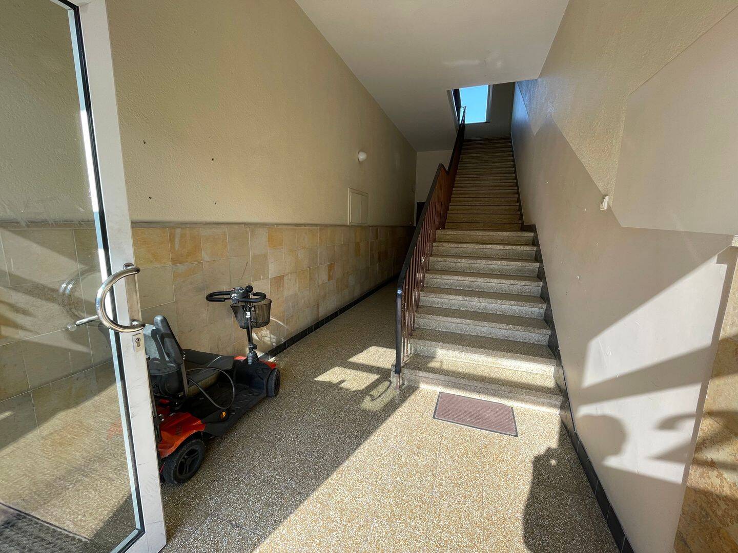 Möbliertes 1-Zi. Apartment in H-Döhren – Hannover – Vorschaubild 12
