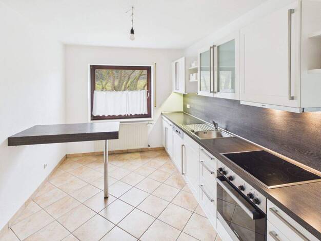 Wohnung zur Miete 695 € 2 Zimmer 83 m² EG Bad Hersfeld 36251