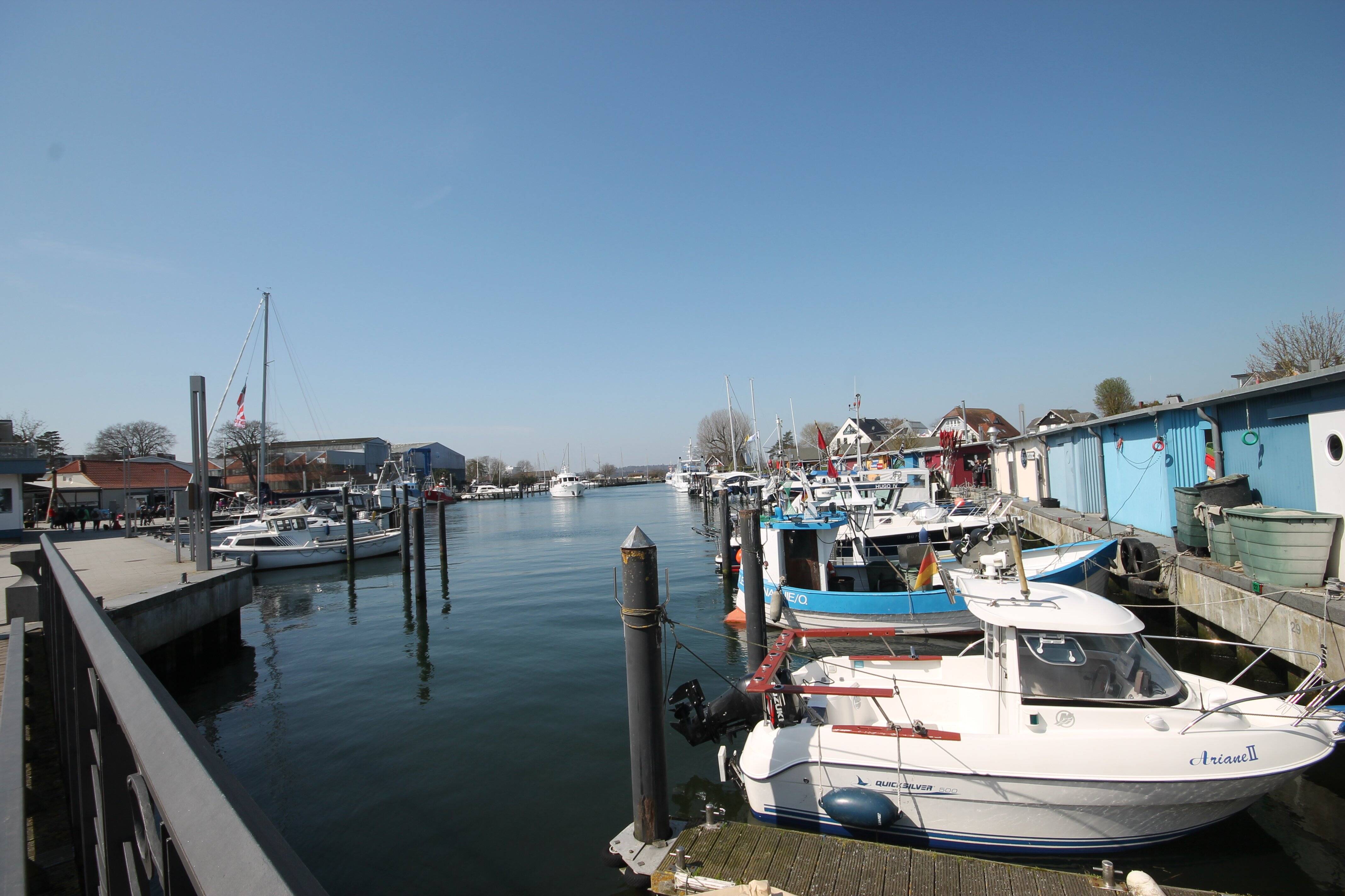 Direkt am Niendorfer Yachthafen