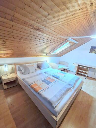 Wohnung zur Miete Wohnen auf Zeit 1.220 € 4 Zimmer 125 m² frei ab 01.06.2025 Unteroberndorf Breitengüßbach 96149