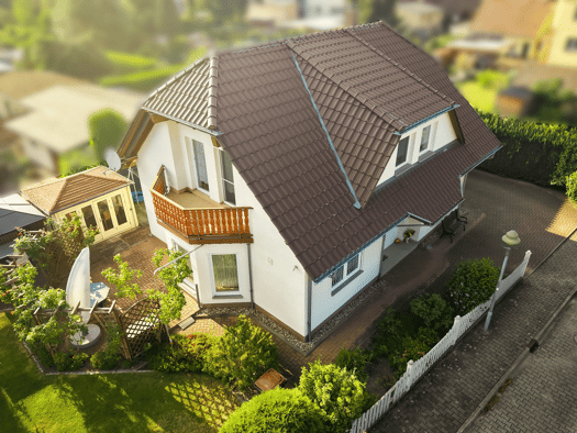 Einfamilienhaus zum Kauf 280.000 € 5 Zimmer 125,3 m² 587 m² Grundstück Gröditz 01609