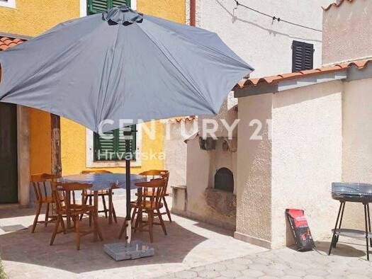 Haus zum Kauf 246.000 € 4 Zimmer 66 m² Loborika