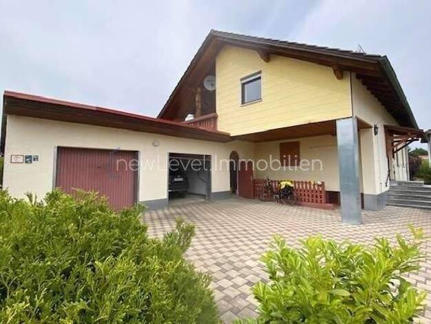 Haus zum Kauf 279.000 € 7 Zimmer 155 m² 789 m² Grundstück Breitenhausen Niederwinkling 94559