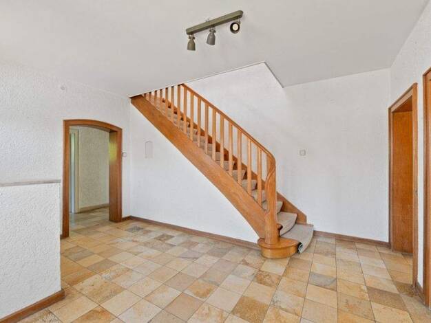 Einfamilienhaus zum Kauf 8 Zimmer 168 m² 1.082 m² Grundstück Besigheim 74354