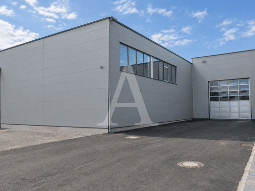Halle/Industriefläche zur Miete 3.500 m² Lagerfläche teilbar ab 1.200 m² Reisholz Düsseldorf 40599