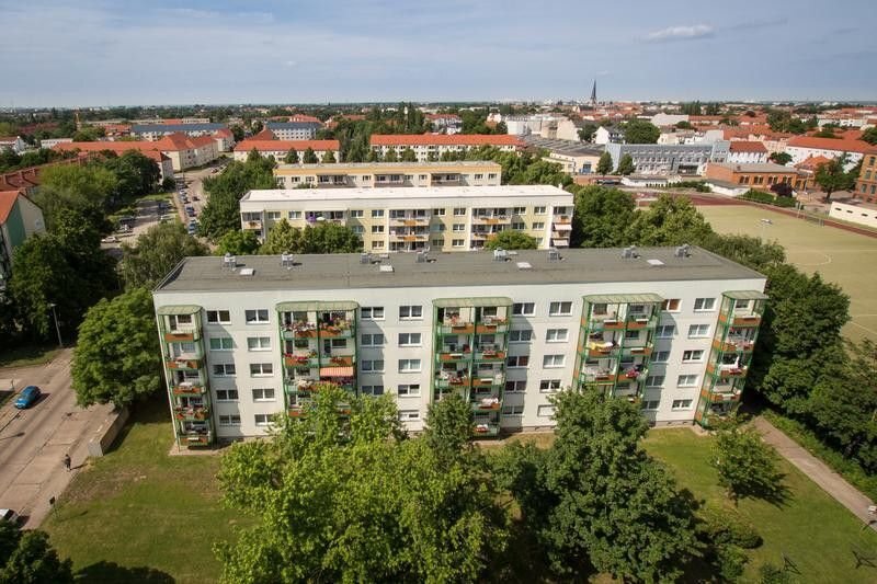 Wohnung zur Miete 395 € 3 Zimmer 61,5 m²<br/>Wohnfläche 5.<br/>Geschoss Fröbelstr. 35 Spielhagensiedlung Magdeburg 39110