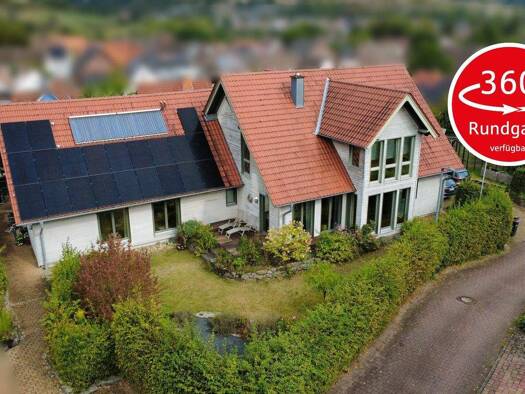 Haus zum Kauf 435.000 € 11 Zimmer 276 m² 893 m² Grundstück Bruchhausen Höxter / Bruchhausen 37671